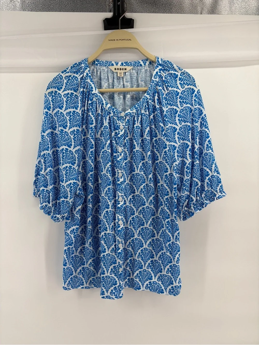 Boden Women’s Blue White Floral Print Henley Top US 14 UK 18 Cotton Blouse